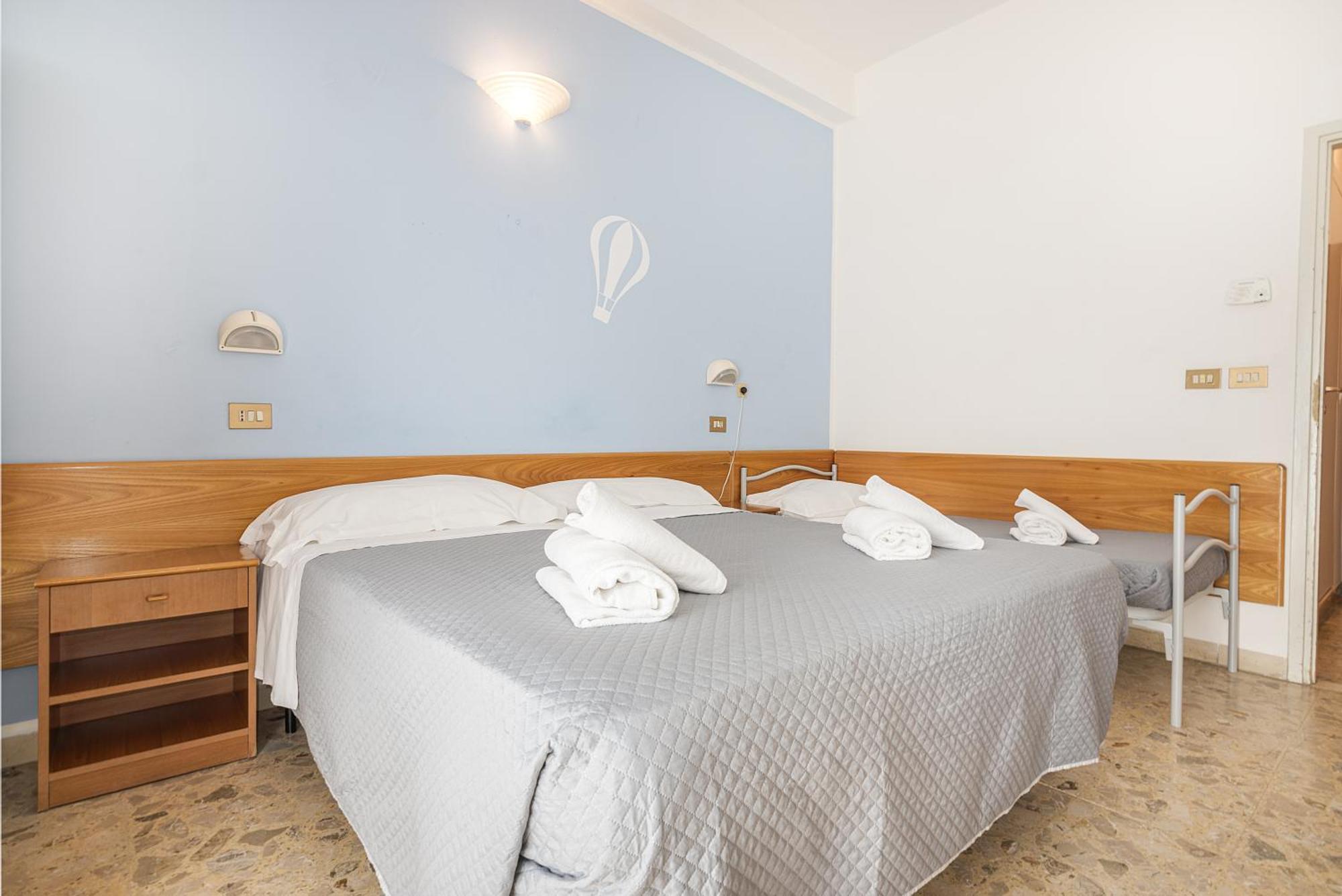 Hotel Santiago Rimini Exterior photo
